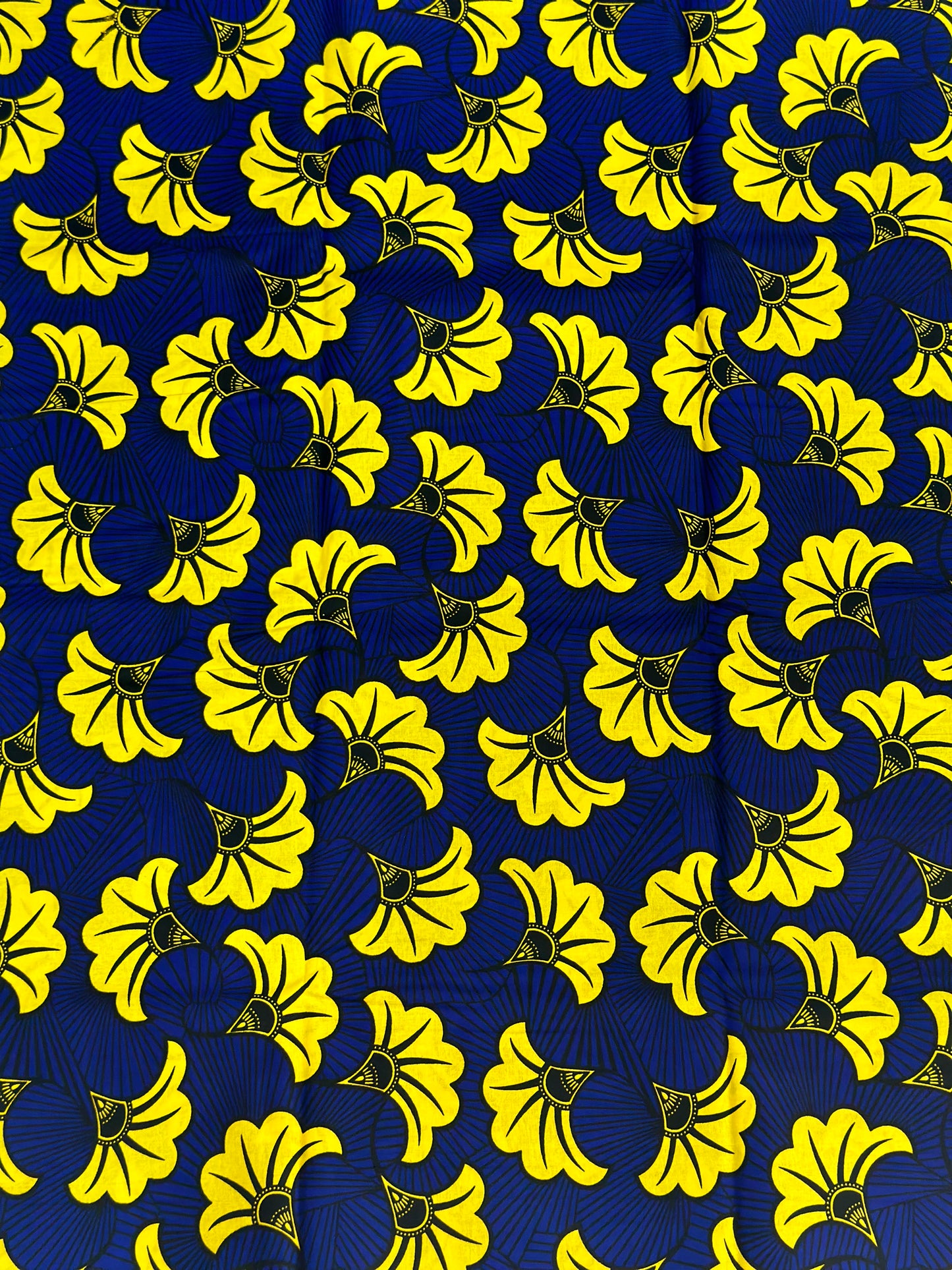 Flor de boda azul y amarillo