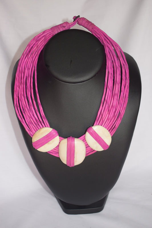 collar de cuero15