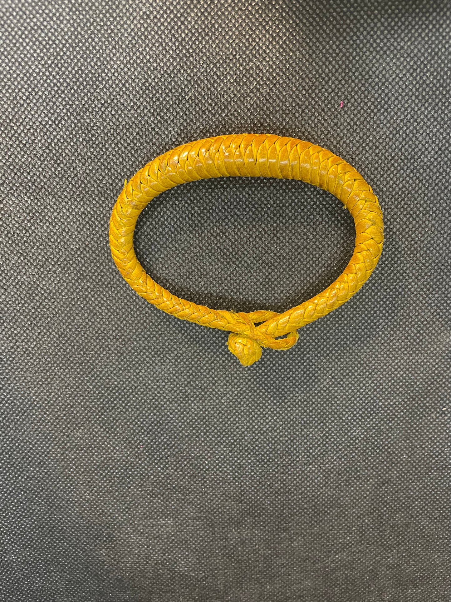 Pulseras cuero colores 8